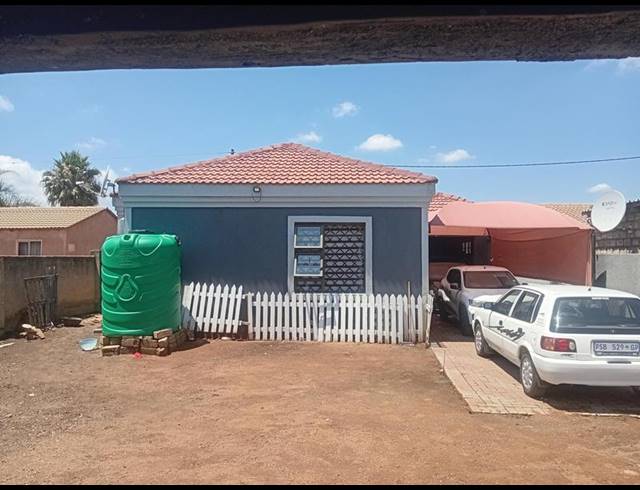 2 BEDROOM HOUSE FOR SALE IN SOSHANGUVE XX